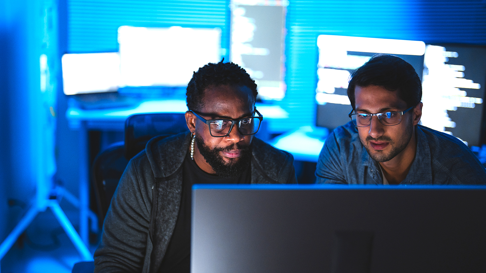 software engineers working on a regulatory submission for a medical device to go to market software engineers working on a regulatory submission for a medical device to go to market